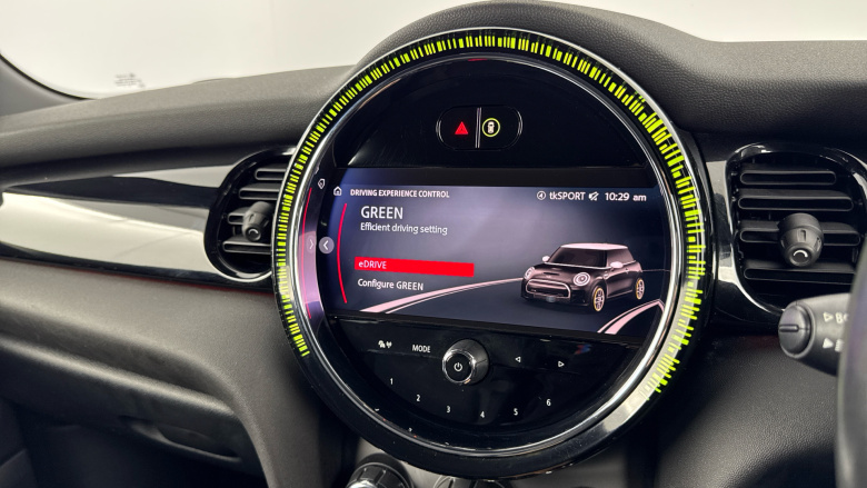 MINI Hatchback 135kW Cooper S Level 2 33kWh 3dr Auto Electric Hatchback